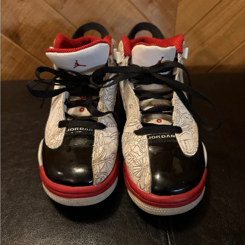 AIR JORDAN DUB ZERO GS
"WHITE / FIRE RED" - Picture 2 of 8